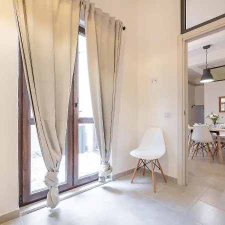 Giardini House *