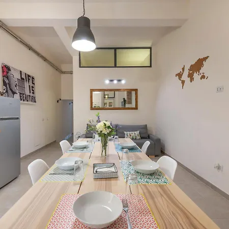 度假居 Giardini 32 - Center House