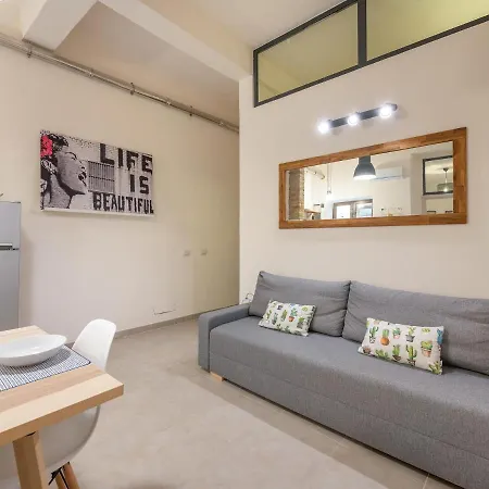 Giardini House *