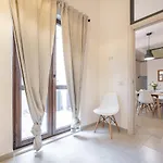 Giardini 32 - House *